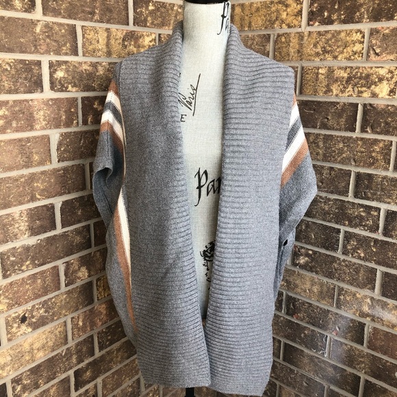 Old Navy Sweaters - Old Navy Poncho Size L